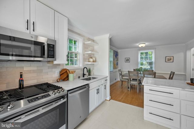 5613 BRADLEY BLVD, Bethesda, MD 20814