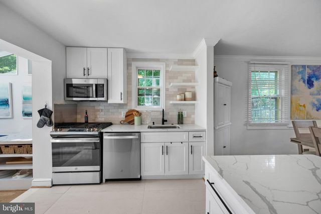 5613 BRADLEY BLVD, Bethesda, MD 20814