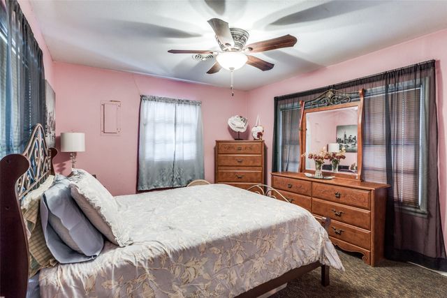 2210 24th Street, Fort Worth, TX 76164