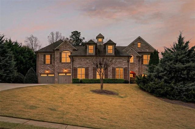 6509 Snug Harbor Court, Flowery Branch, GA 30542