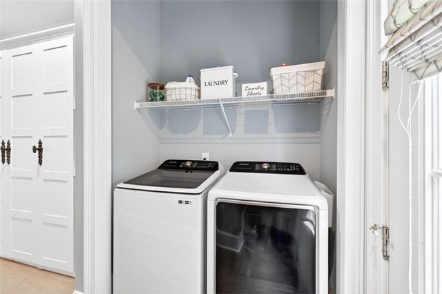 6509 Snug Harbor Court, Flowery Branch, GA 30542