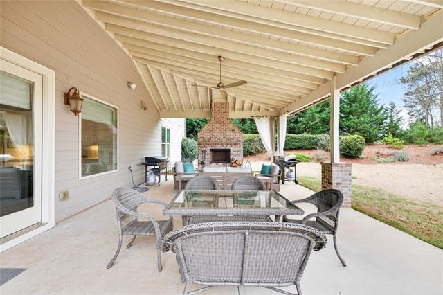 6509 Snug Harbor Court, Flowery Branch, GA 30542