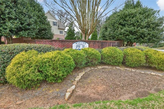 6509 Snug Harbor Court, Flowery Branch, GA 30542