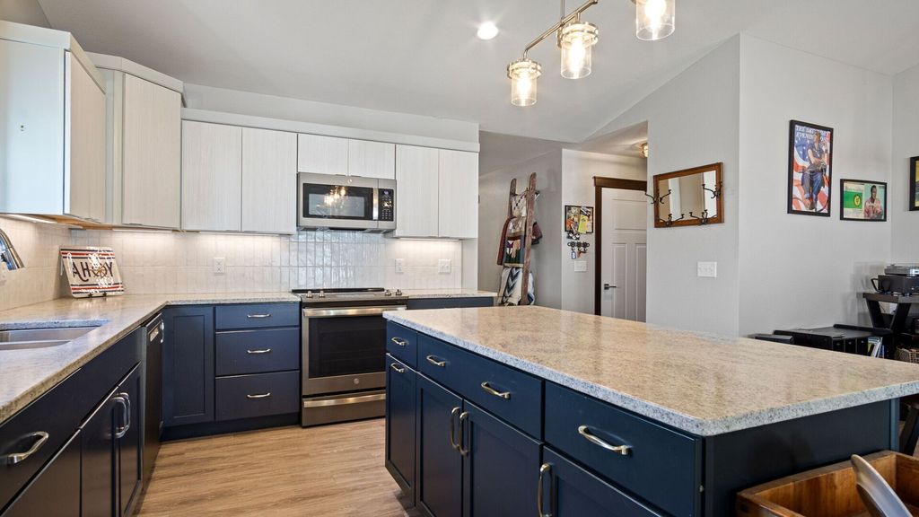 Image 19 of property listing at 4897 Field Crest Lane, Eau Claire, WI 54701