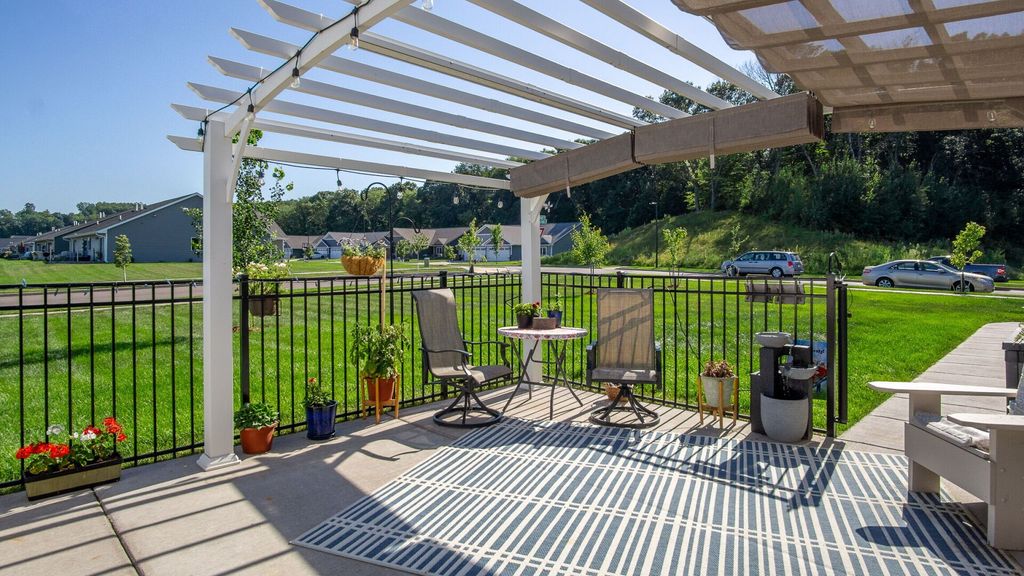 Image 3 of property listing at 4897 Field Crest Lane, Eau Claire, WI 54701