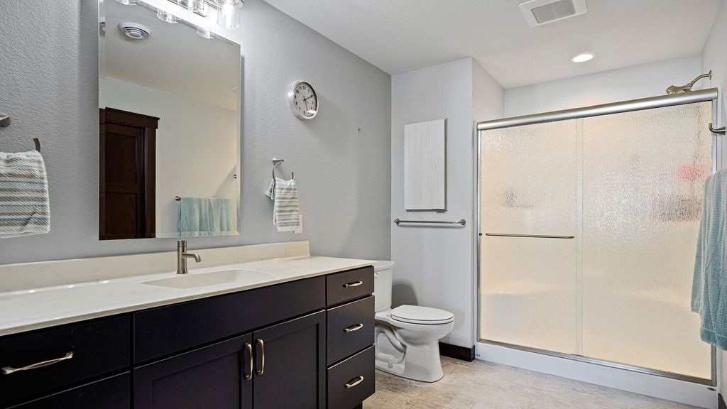 Image 32 of property listing at 4897 Field Crest Lane, Eau Claire, WI 54701