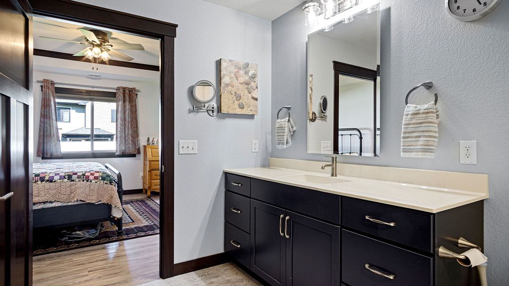 Image 33 of property listing at 4897 Field Crest Lane, Eau Claire, WI 54701