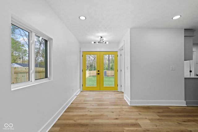 1912 E 66th Street, Indianapolis, IN 46220