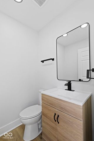 1912 E 66th Street, Indianapolis, IN 46220