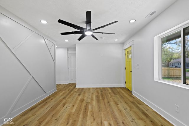 1912 E 66th Street, Indianapolis, IN 46220