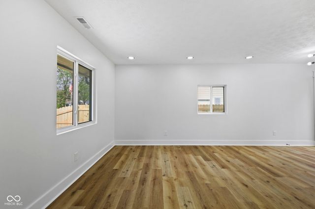 1912 E 66th Street, Indianapolis, IN 46220