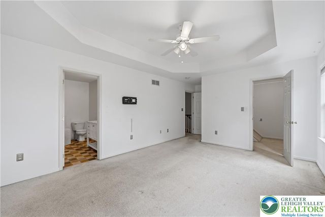261 Patterson Walk, Forks Twp, PA 18040
