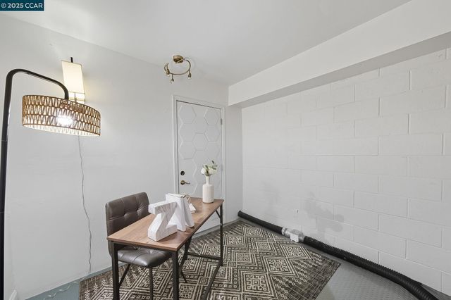 50 Brookwood Rd, Orinda, CA 94563