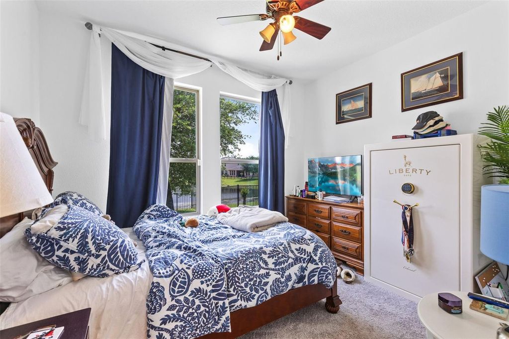 Image 22 of property listing at 1213 FOUNTAIN COIN LOOP, Orlando, FL 32828