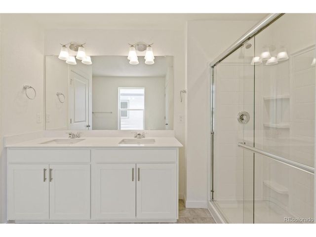 9877 Danube Ct, Commerce City, CO 80022