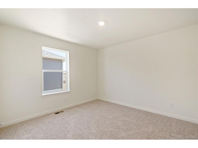 9877 Danube Ct, Commerce City, CO 80022