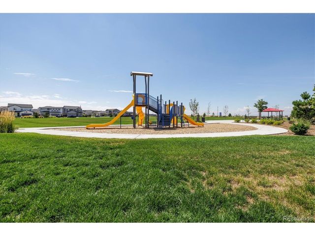 9877 Danube Ct, Commerce City, CO 80022