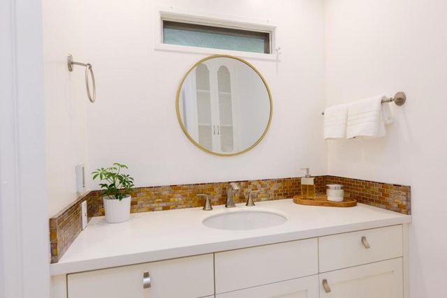 552 Bean Creek Road, Scotts Valley, CA 95066