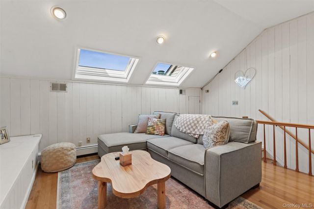 7 Lisa Court, Dobbs Ferry, NY 10522