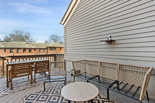 7 Lisa Court, Dobbs Ferry, NY 10522