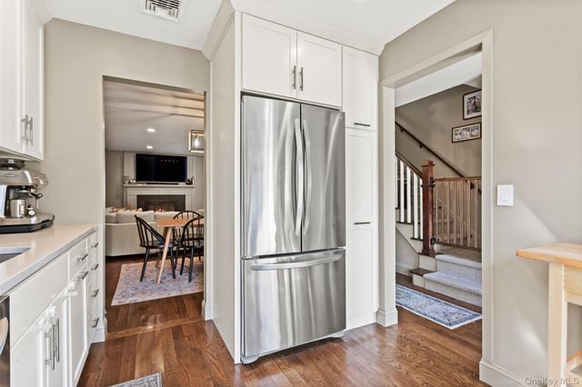 7 Lisa Court, Dobbs Ferry, NY 10522