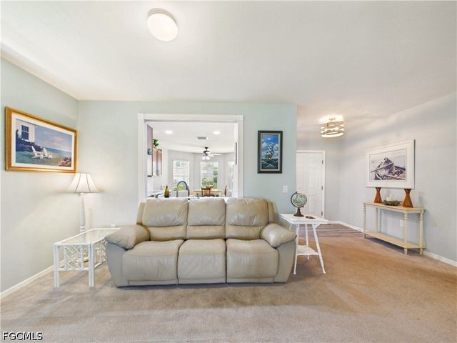 3420 Cancun CT, Cape Coral, FL 33909
