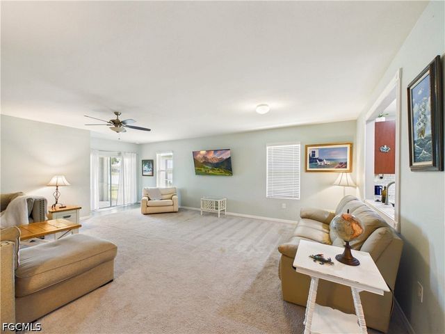 3420 Cancun CT, Cape Coral, FL 33909