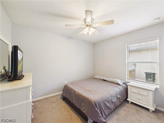 3420 Cancun CT, Cape Coral, FL 33909