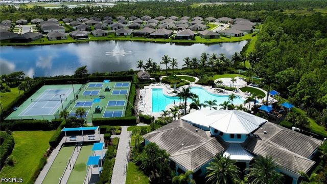 3420 Cancun CT, Cape Coral, FL 33909
