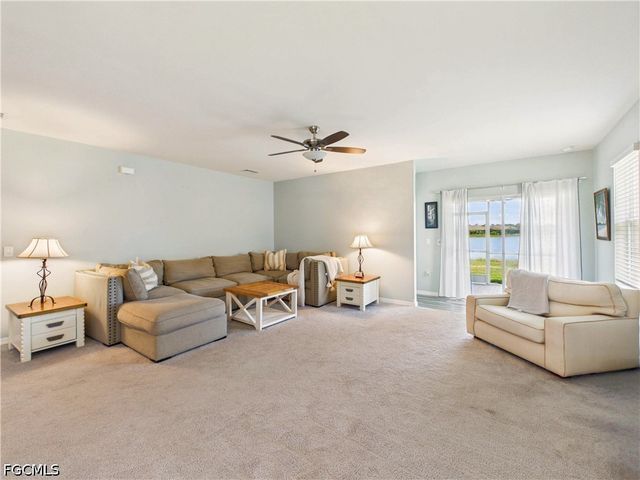 3420 Cancun CT, Cape Coral, FL 33909