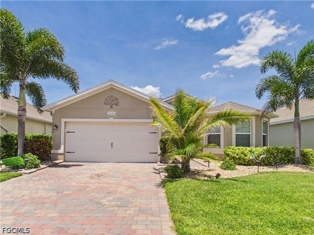 3420 Cancun CT, Cape Coral, FL 33909
