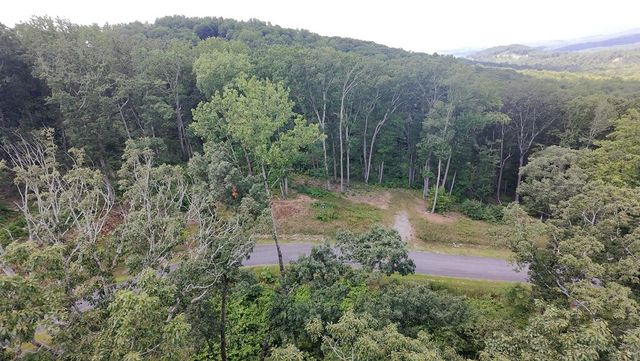 35 High Summit Drive, Talking Rock, GA 30175
