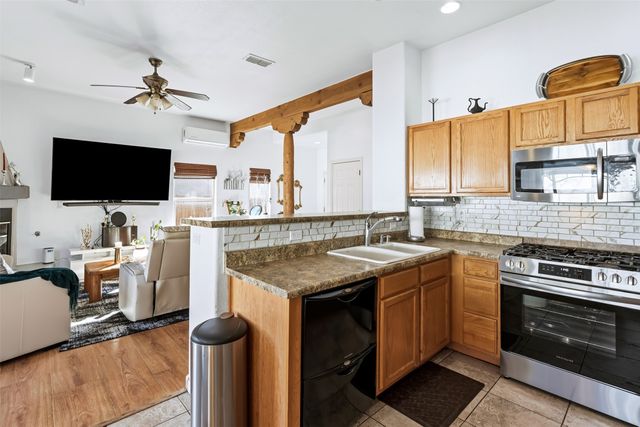 4609 Contenta Ridge, Santa Fe, NM 87507