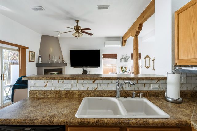 4609 Contenta Ridge, Santa Fe, NM 87507