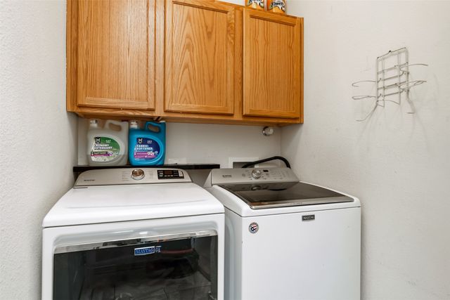 4609 Contenta Ridge, Santa Fe, NM 87507