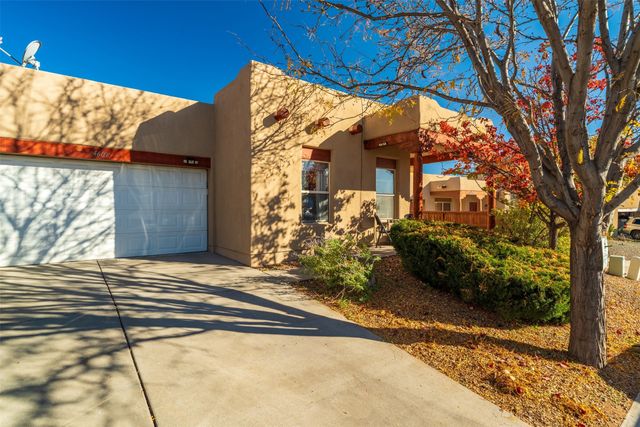 4609 Contenta Ridge, Santa Fe, NM 87507