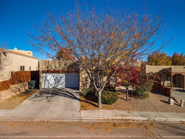 4609 Contenta Ridge, Santa Fe, NM 87507