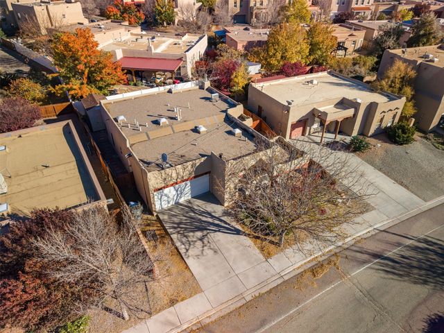 4609 Contenta Ridge, Santa Fe, NM 87507