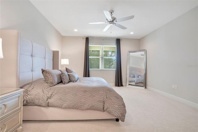 11537 CHATEAUBRIAND AVENUE, Orlando, FL 32836