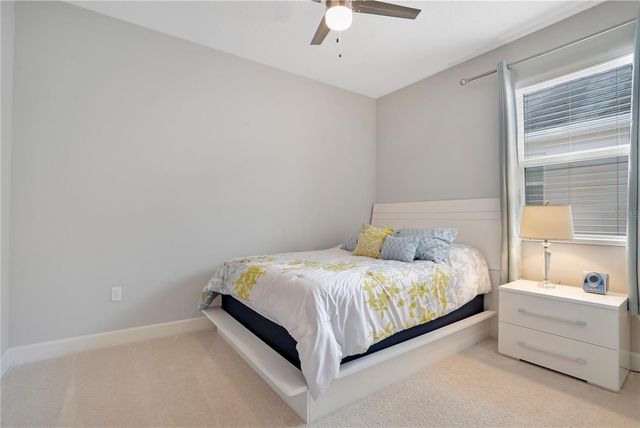 11537 CHATEAUBRIAND AVENUE, Orlando, FL 32836