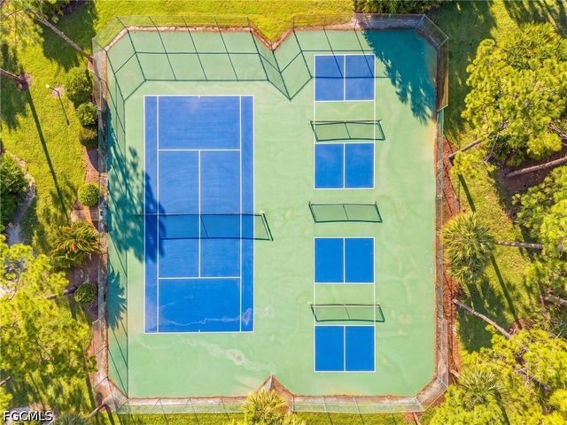 1733 Courtyard WAY B205, Naples, FL 34112