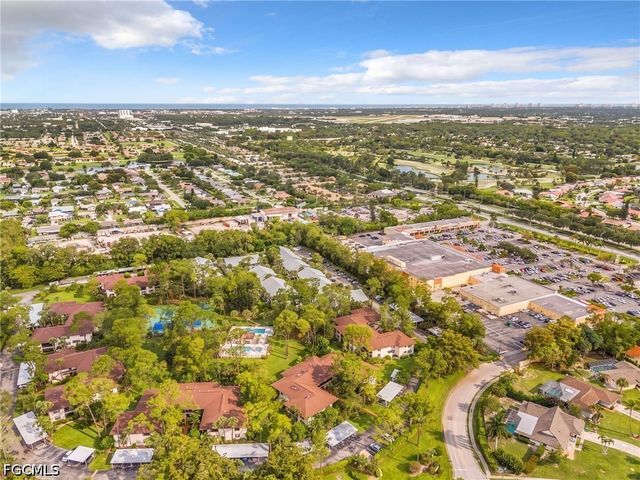 1733 Courtyard WAY B205, Naples, FL 34112