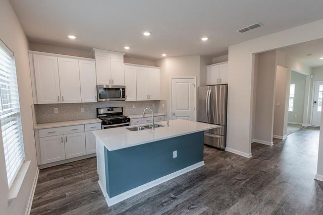 4969 Dufour Drive, Lilburn, GA 30047