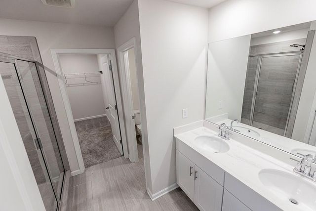 4969 Dufour Drive, Lilburn, GA 30047