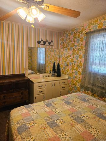 212 Young Road, Nashville, AR 71852