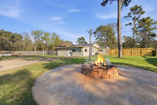 19402 Pine Lock Lane, Spring, TX 77388