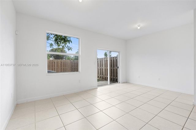 12147 NW 23rd Ct, Miami, FL 33167