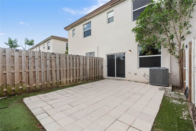 12147 NW 23rd Ct, Miami, FL 33167