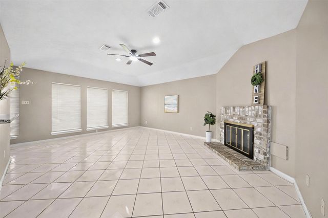 9526 Langdon Lane, Houston, TX 77036