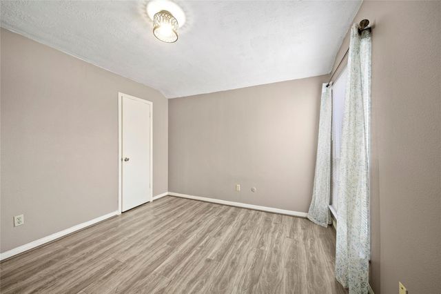 9526 Langdon Lane, Houston, TX 77036